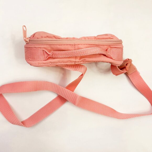 Fjallraven Kanken pink Hip Pack sling bag - Picture 3 of 9